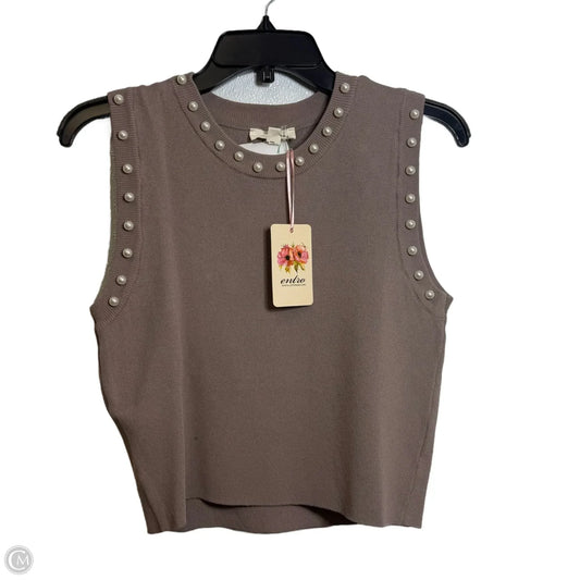 Top Sleeveless By Entro In Taupe, Size: M