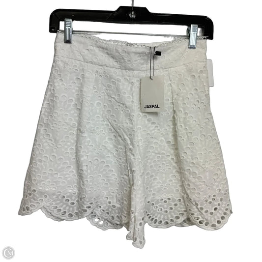 Shorts By Clothes Mentor In White, Size: S