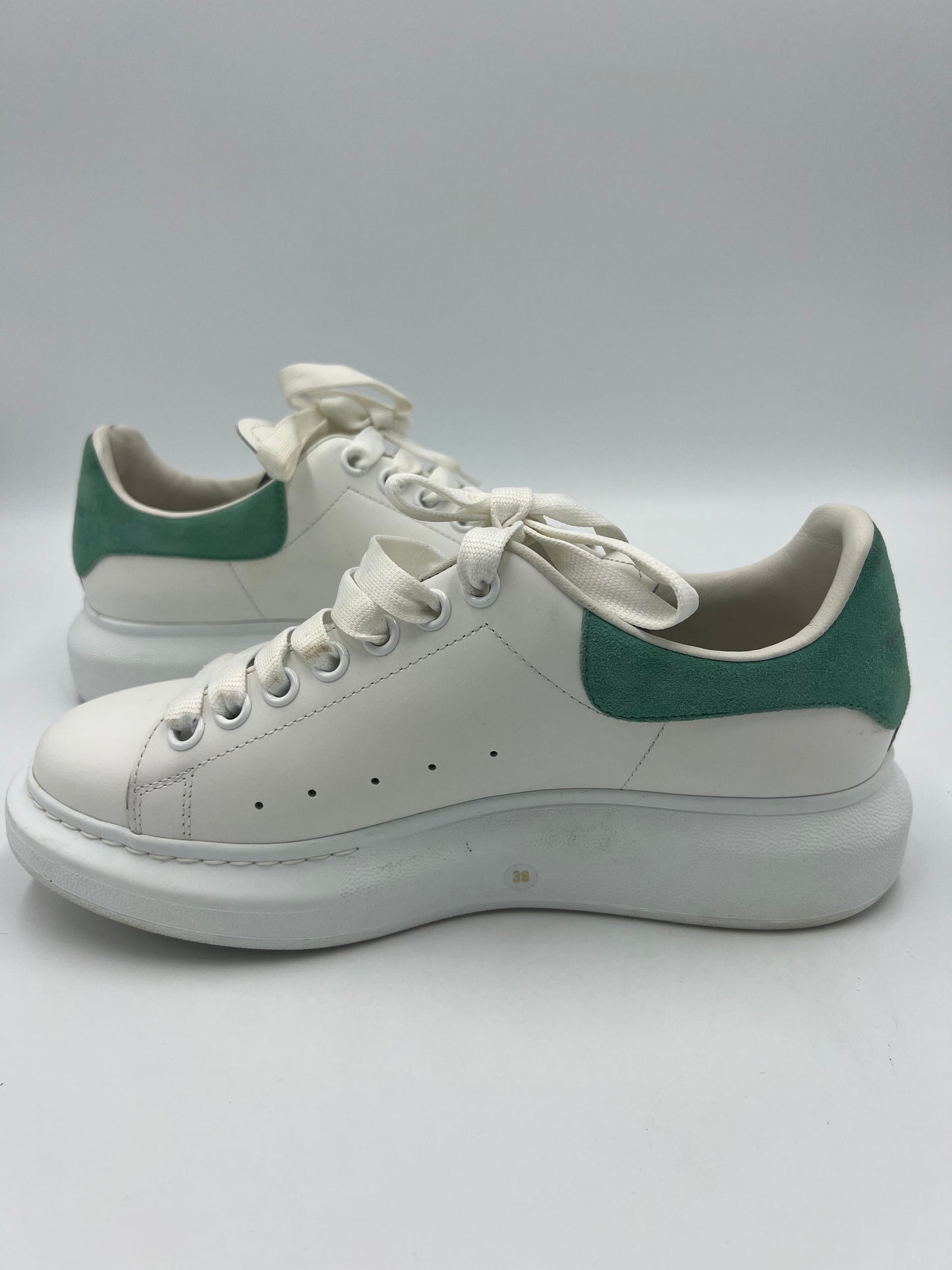 Alexander McQueen Designer Oversized Trainers  Size: 9 / 39