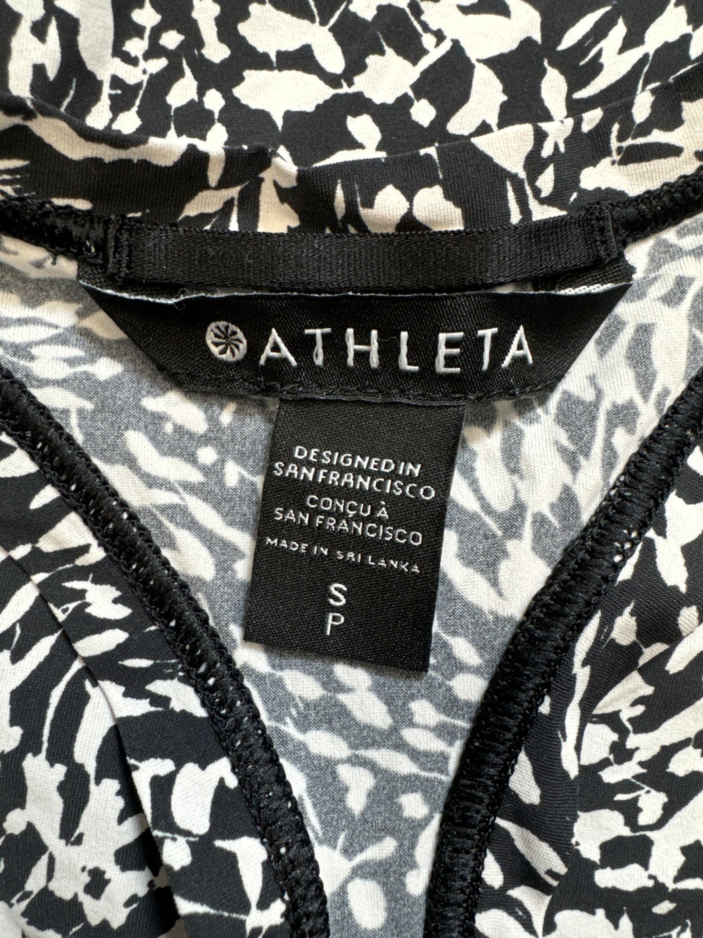 Athletic Tank Top By Athleta In Black & White, Size: S
