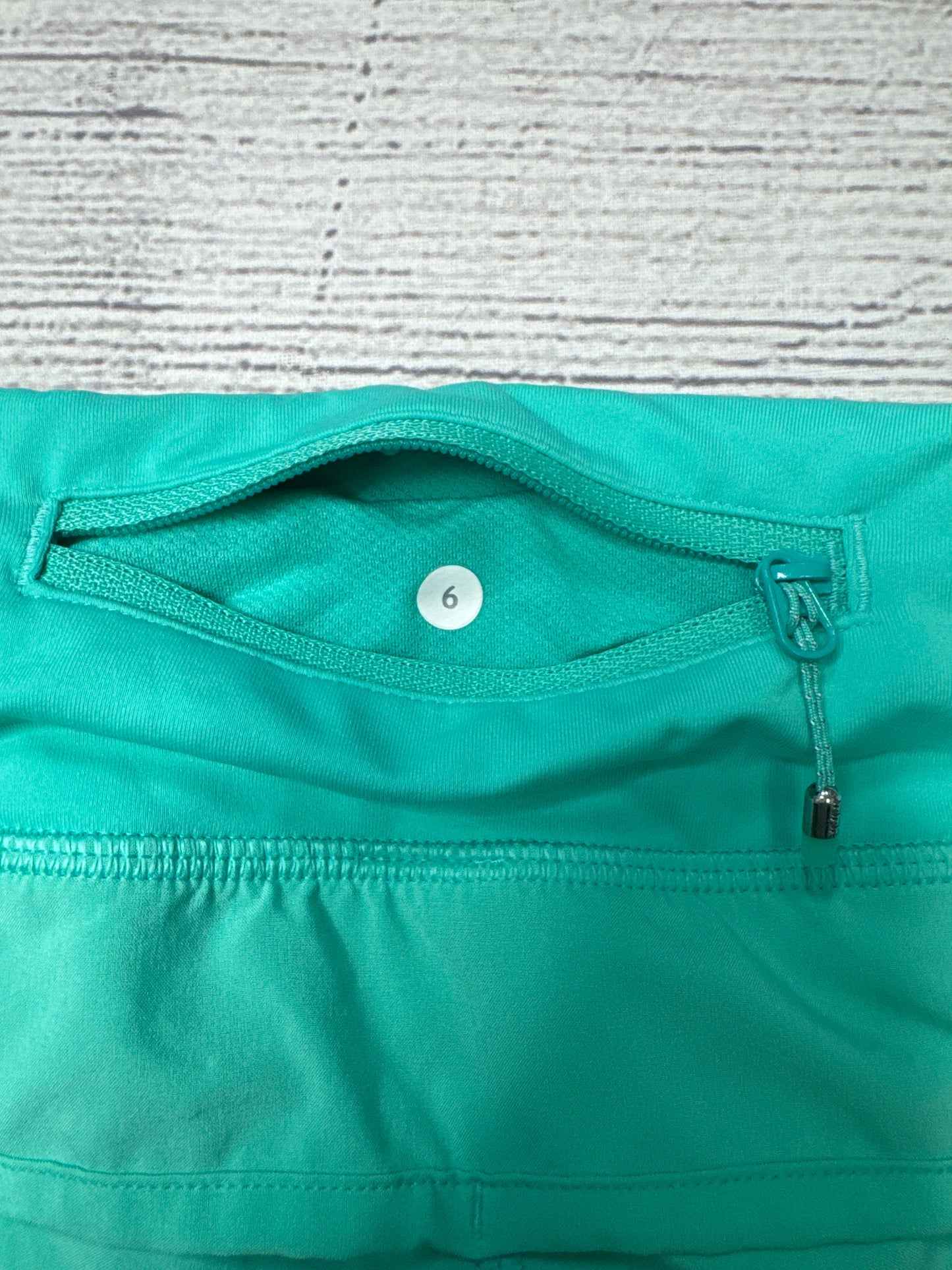 Athletic Shorts By Lululemon In Green, Size: S