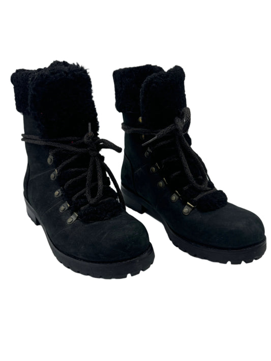 Boots Designer By UGG In Black, Size: 6.5