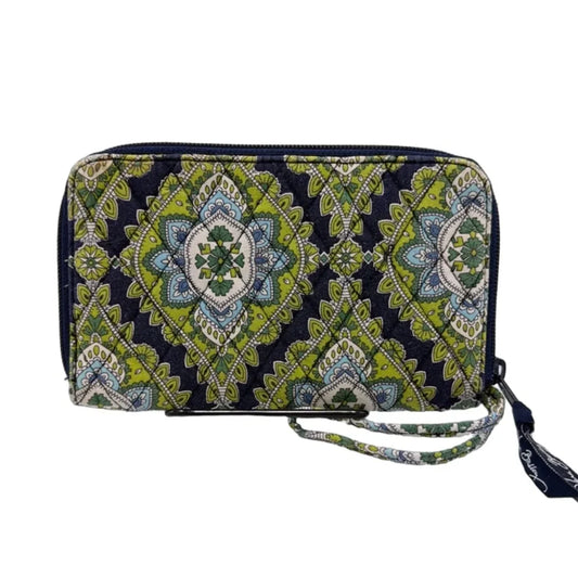 Wristlet / Wallet By Vera Bradley