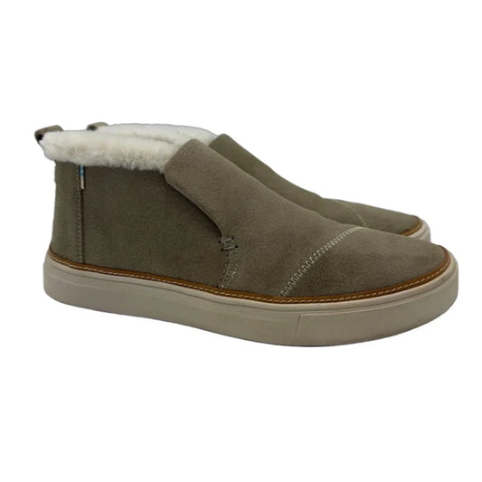Shoes Flats By Toms In Taupe, Size: 9
