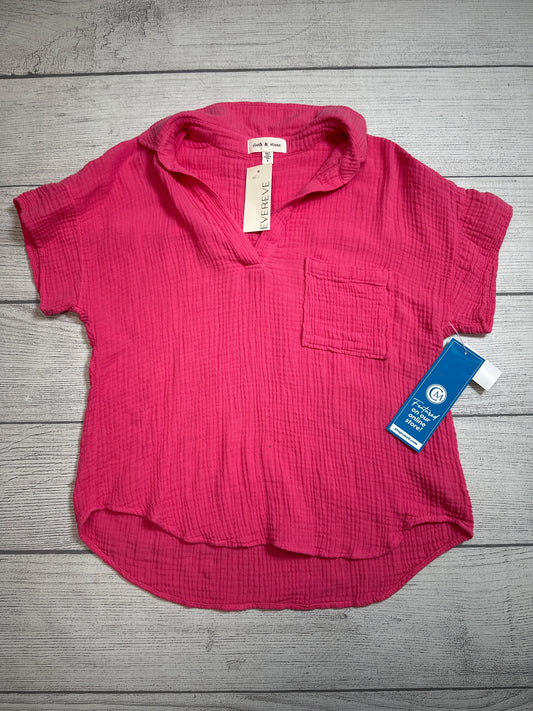 Top Short Sleeve By Cloth & Stone In Pink, Size: S