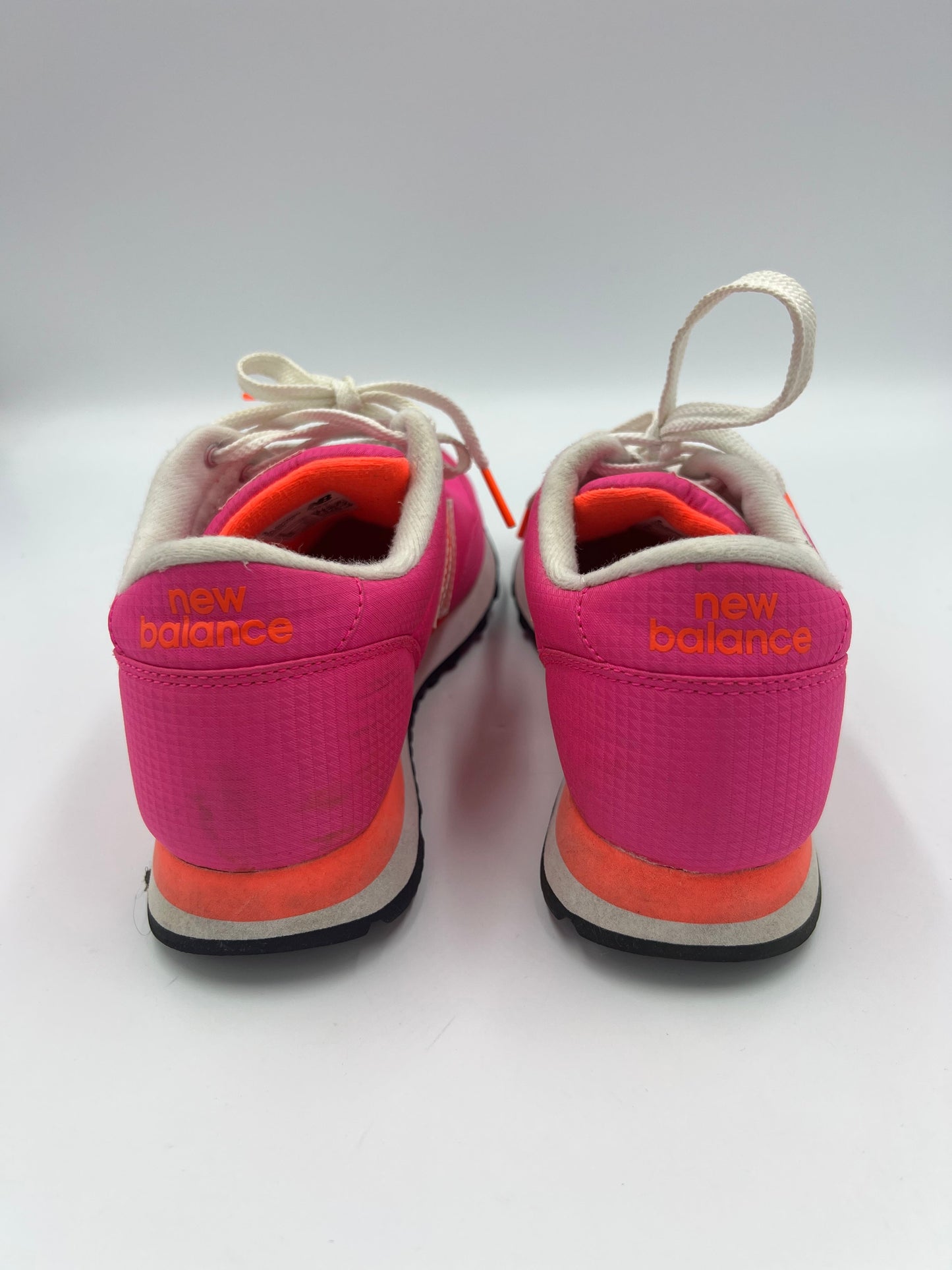 Pink Shoes Athletic New Balance, Size 8