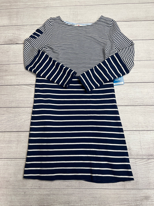 Dress Casual Short By Vineyard Vines  Size: S