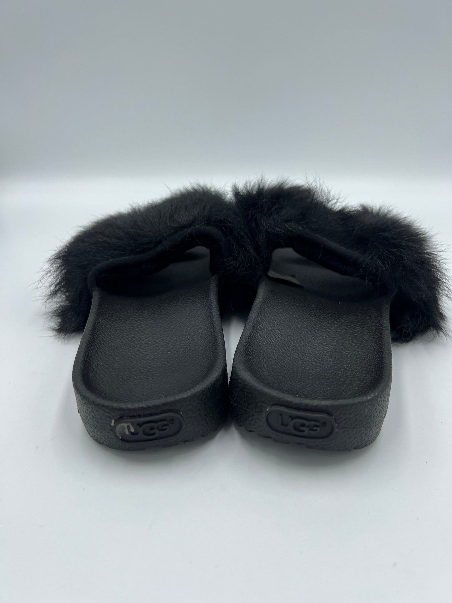 UGG Furry Slides, Size 6