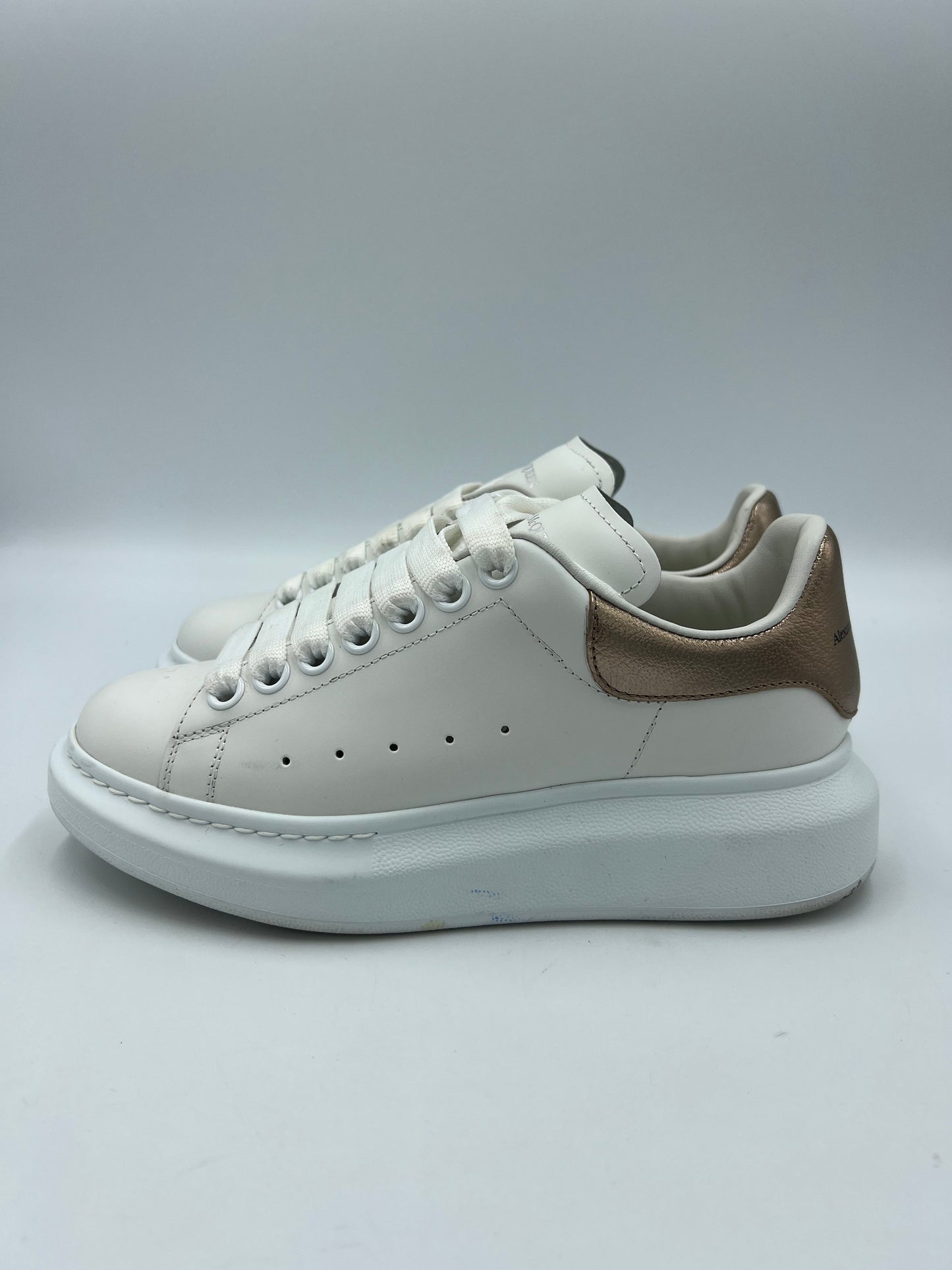 Alexander Mcqueen Trainers In White, Size: 5.5