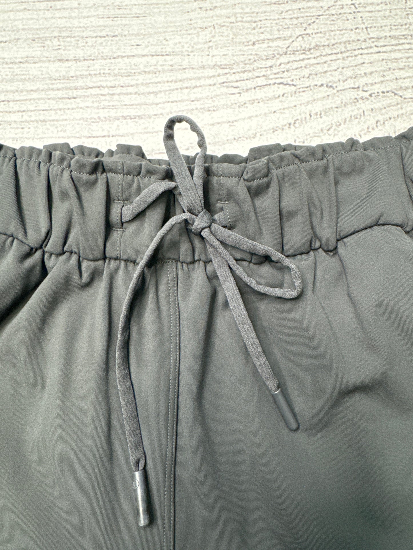 Athletic Pants By Lululemon In Grey, Size: 4