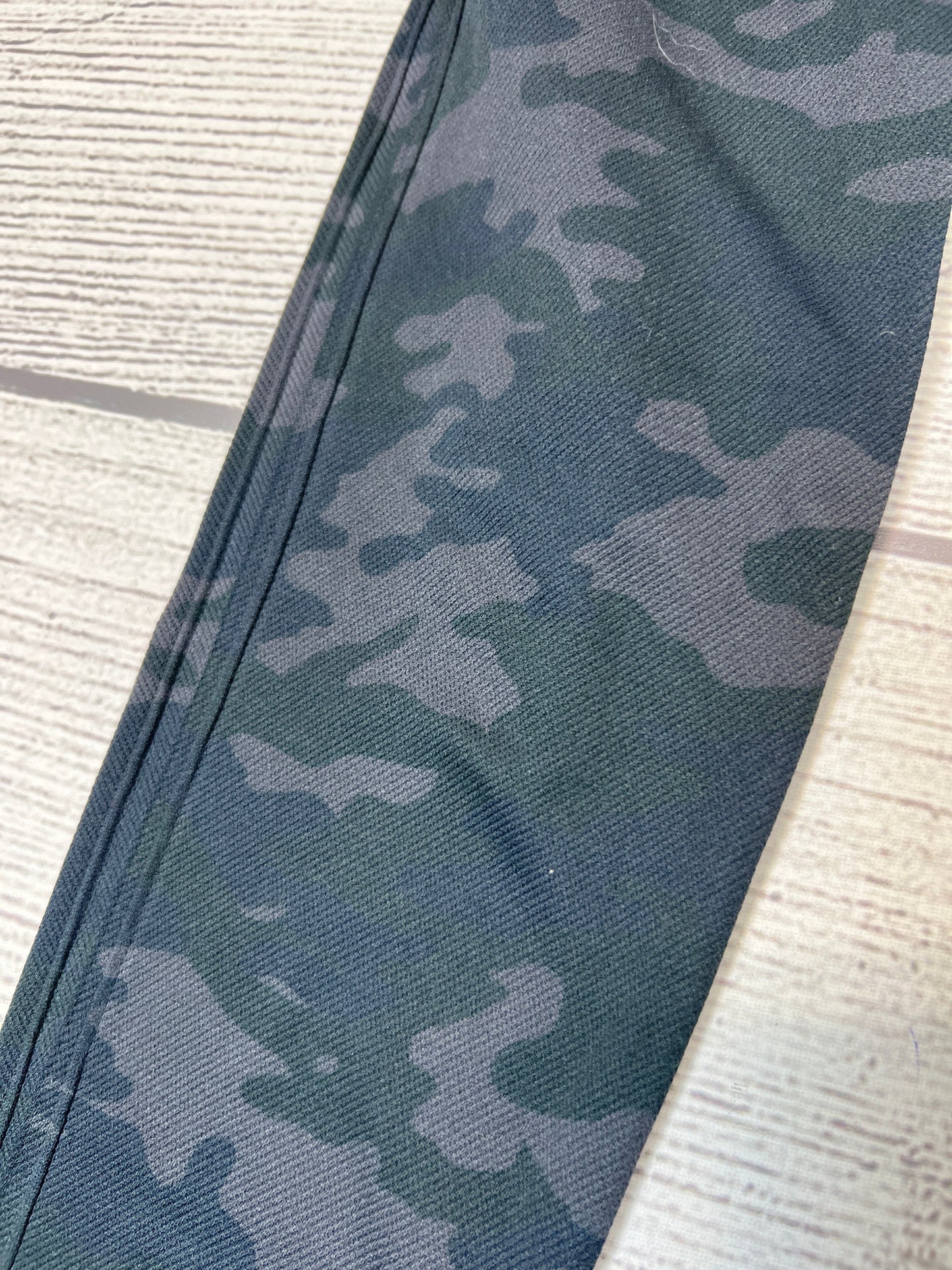 Pants Leggings By Spanx In Camouflage Print, Size: S