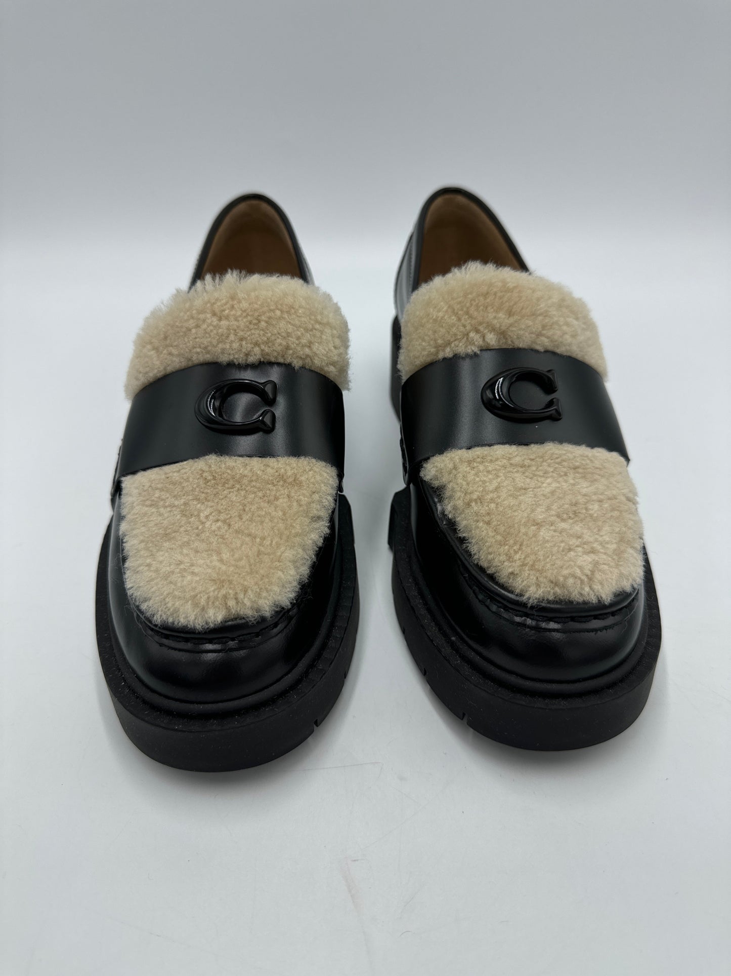 New! Coach Leah LoaferIn Black, Size: 6