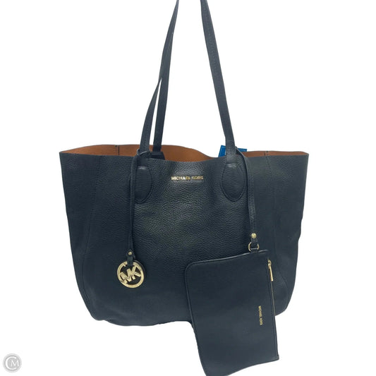 Tote / Handbag Designer w/ Pouchette  By Michael Kors