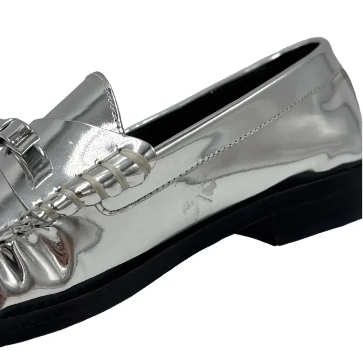 Like New! Shoes Designer By Stuart Weitzman In Silver, Size: 7.5