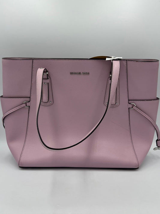 Tote / Handbag Designer By Michael Kors