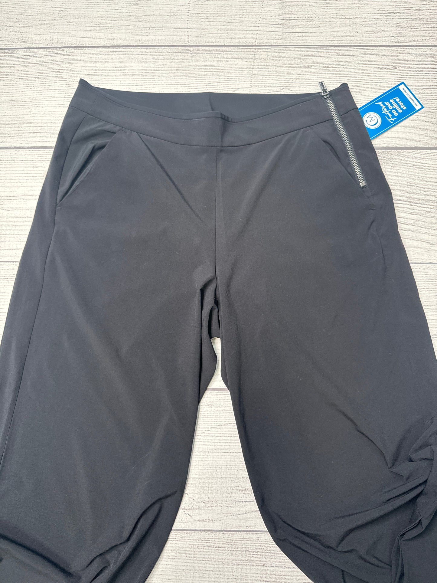 Athletic Pants By Athleta In Black, Size: M