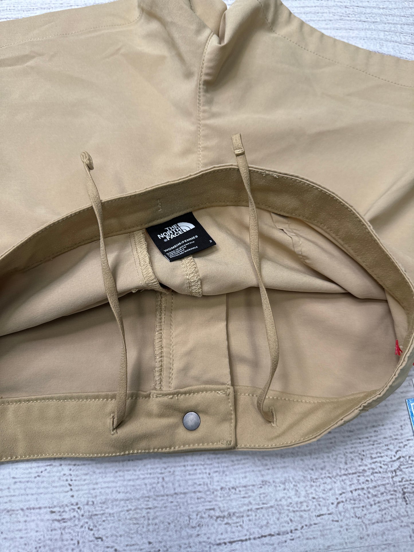 Athletic Shorts By The North Face In Tan, Size: Xs