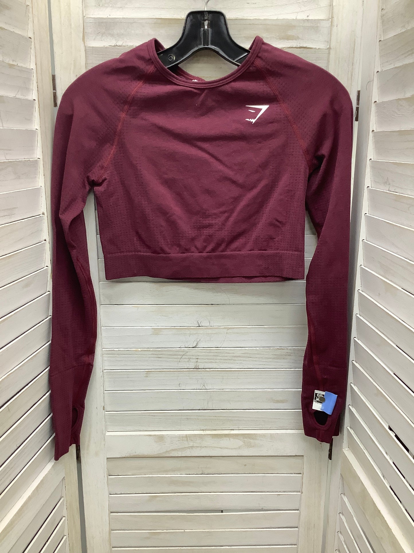 Athletic Top Long Sleeve Crewneck By Gym Shark In Maroon, Size: M