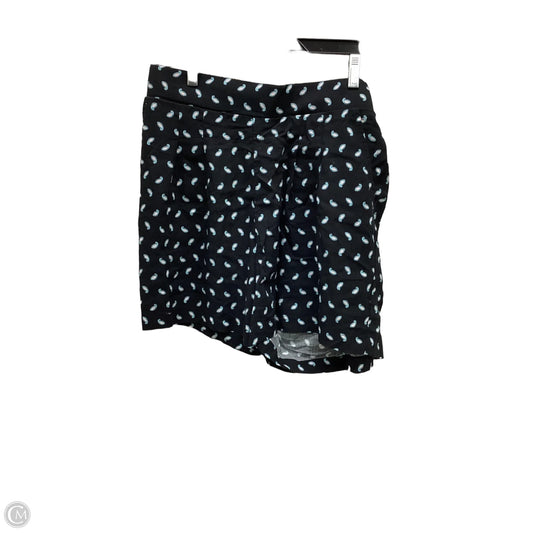 Shorts By Torrid In Paisley Print, Size: L