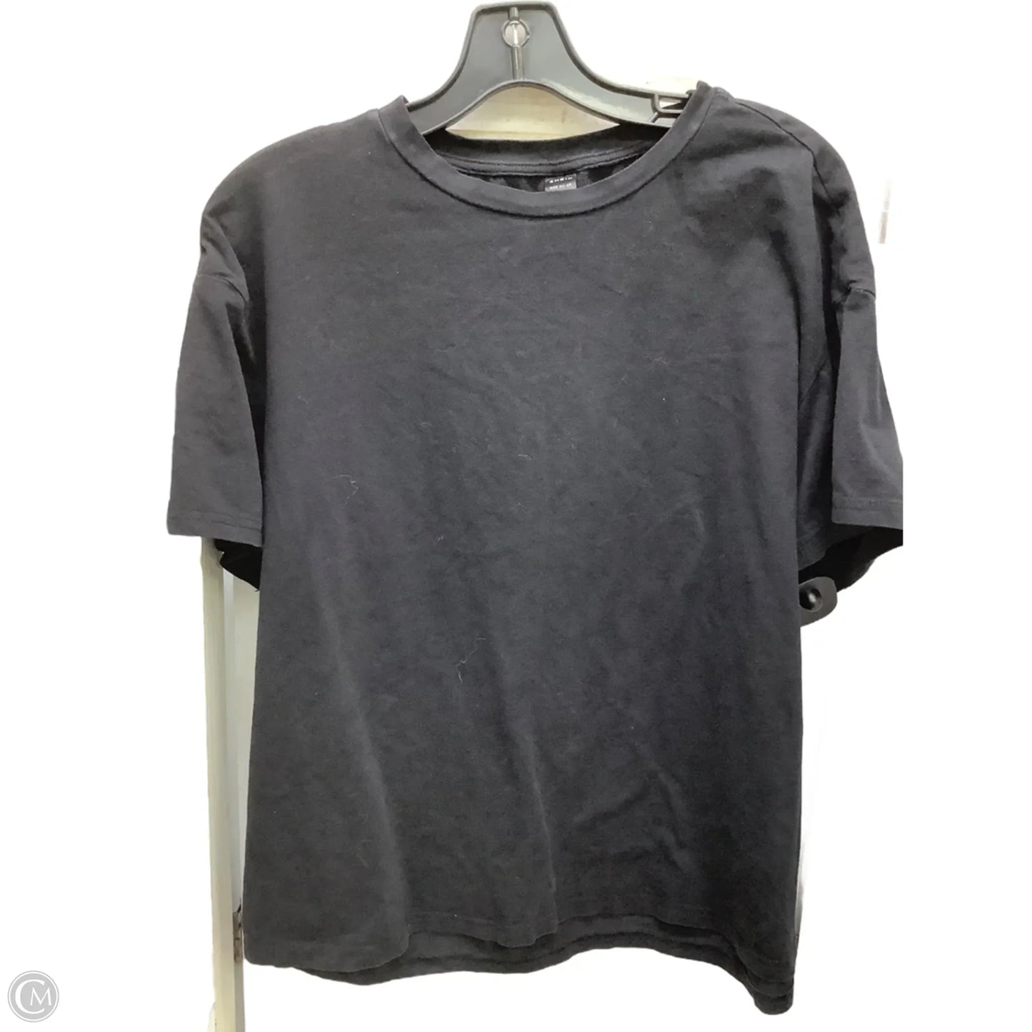 Top Short Sleeve By Shein In Black, Size: L