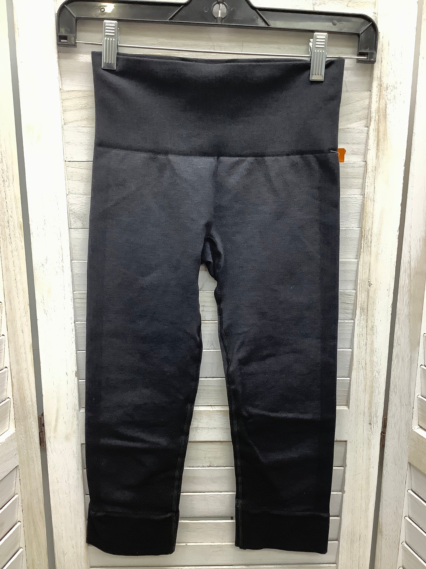 Athletic Capris By Lululemon In Black, Size: S
