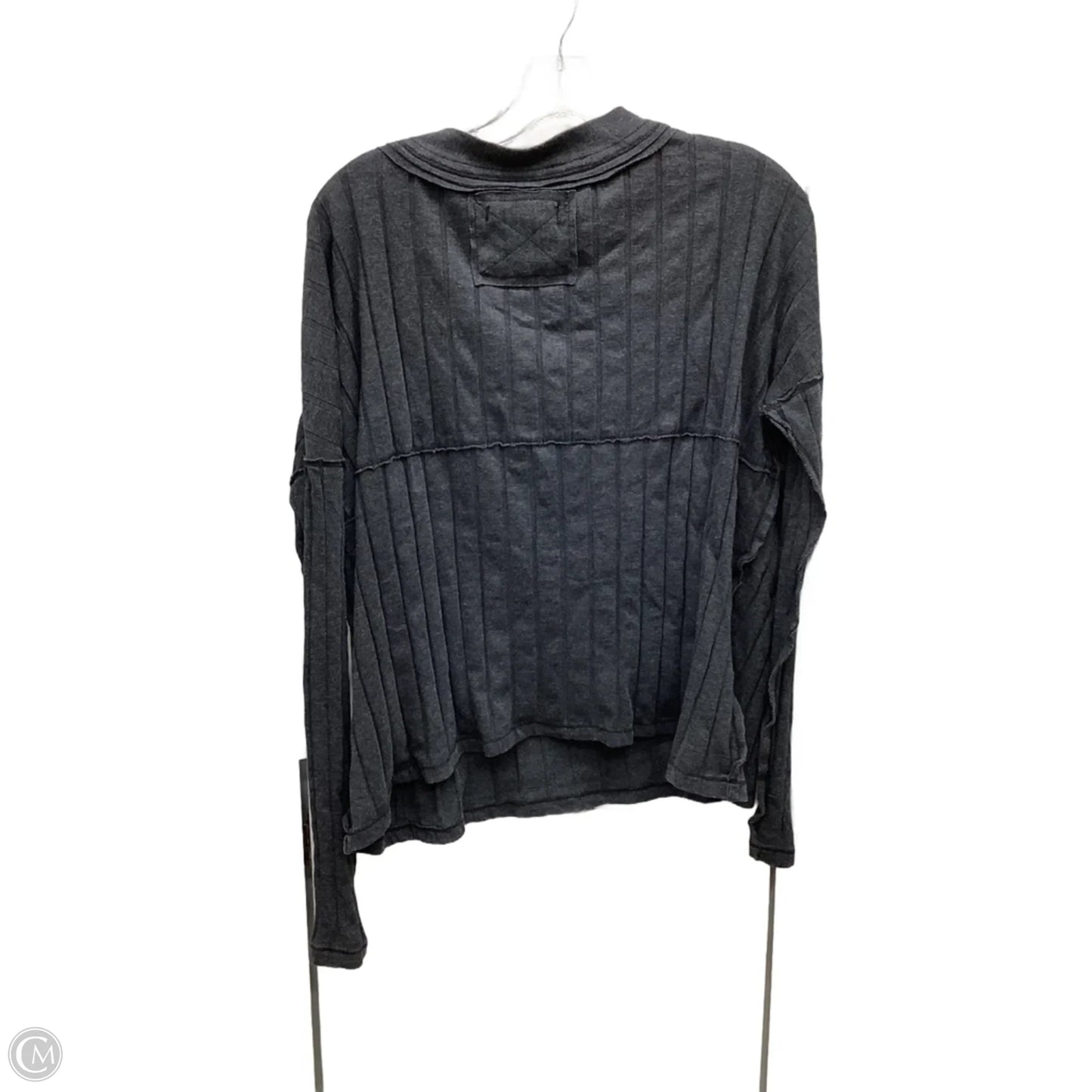 Top Long Sleeve By We The Free In Grey, Size: S