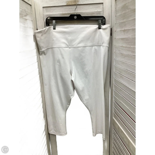Athletic Capris By Athleta In White, Size: 2x