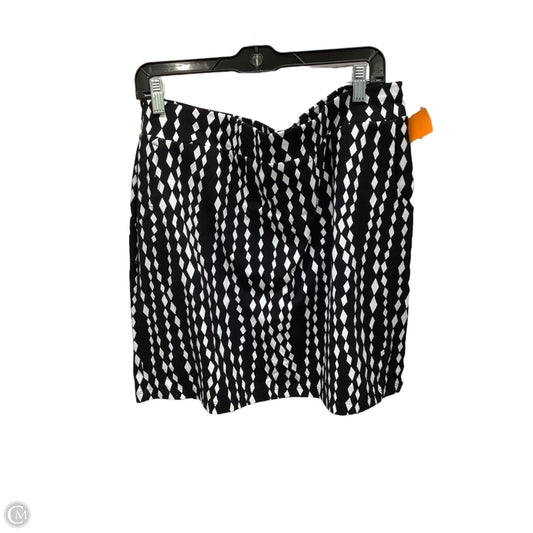 Skort By Chicos In Black & White, Size: 12