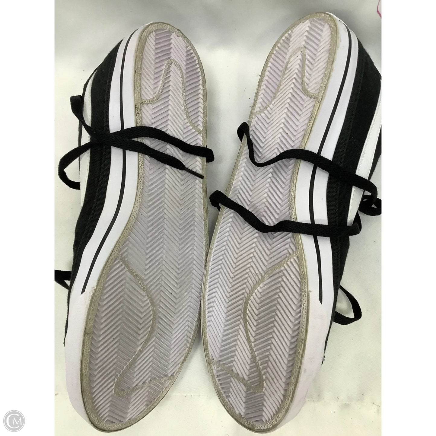 Shoes Flats By Nike In Black, Size: 12