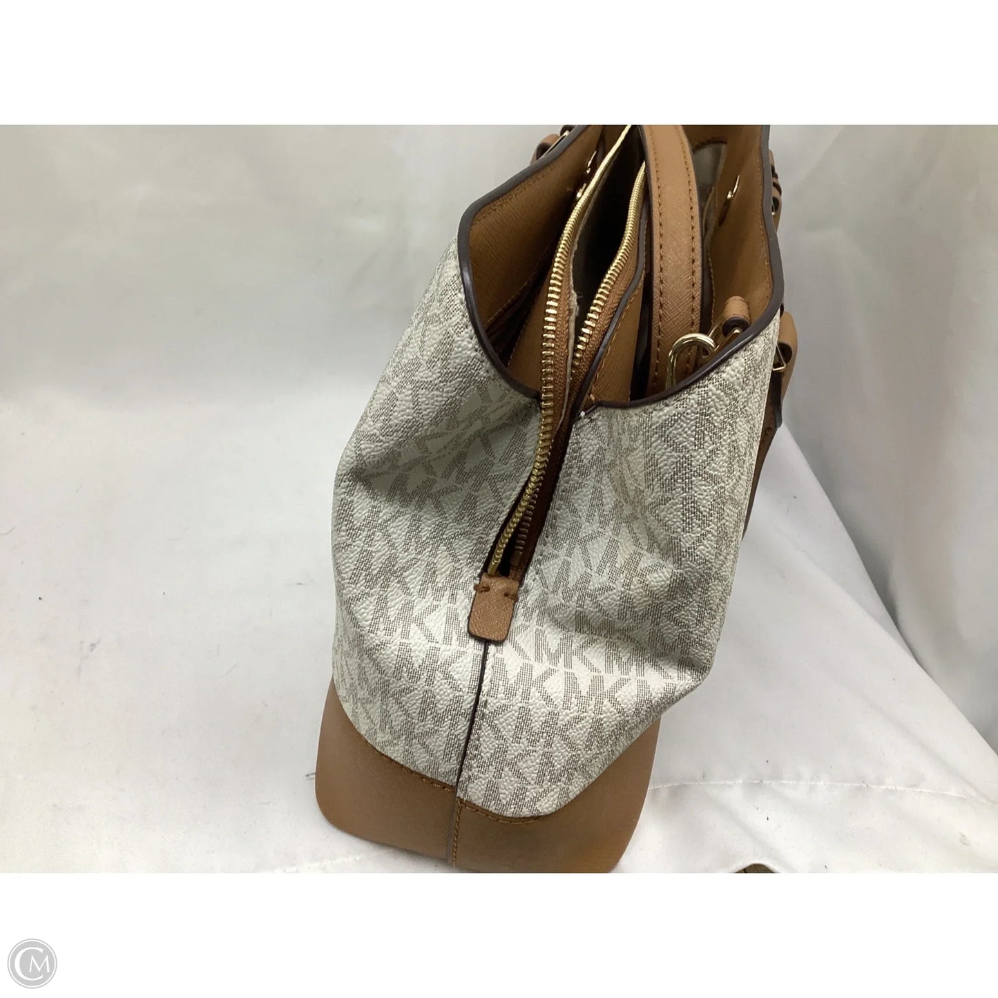 Handbag Designer By Michael Kors, Size: Medium