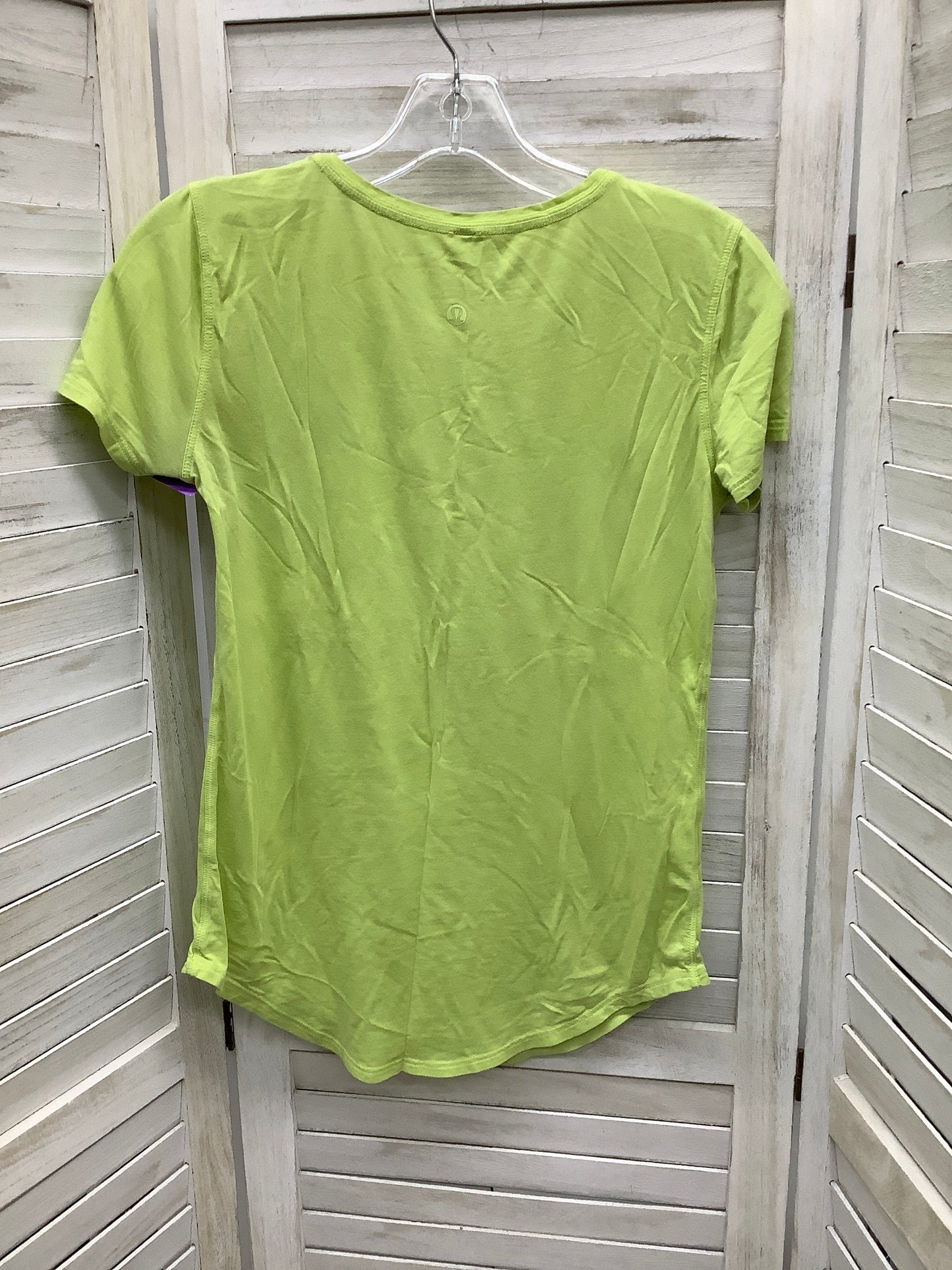 Athletic Top Short Sleeve By Lululemon  Size: 0