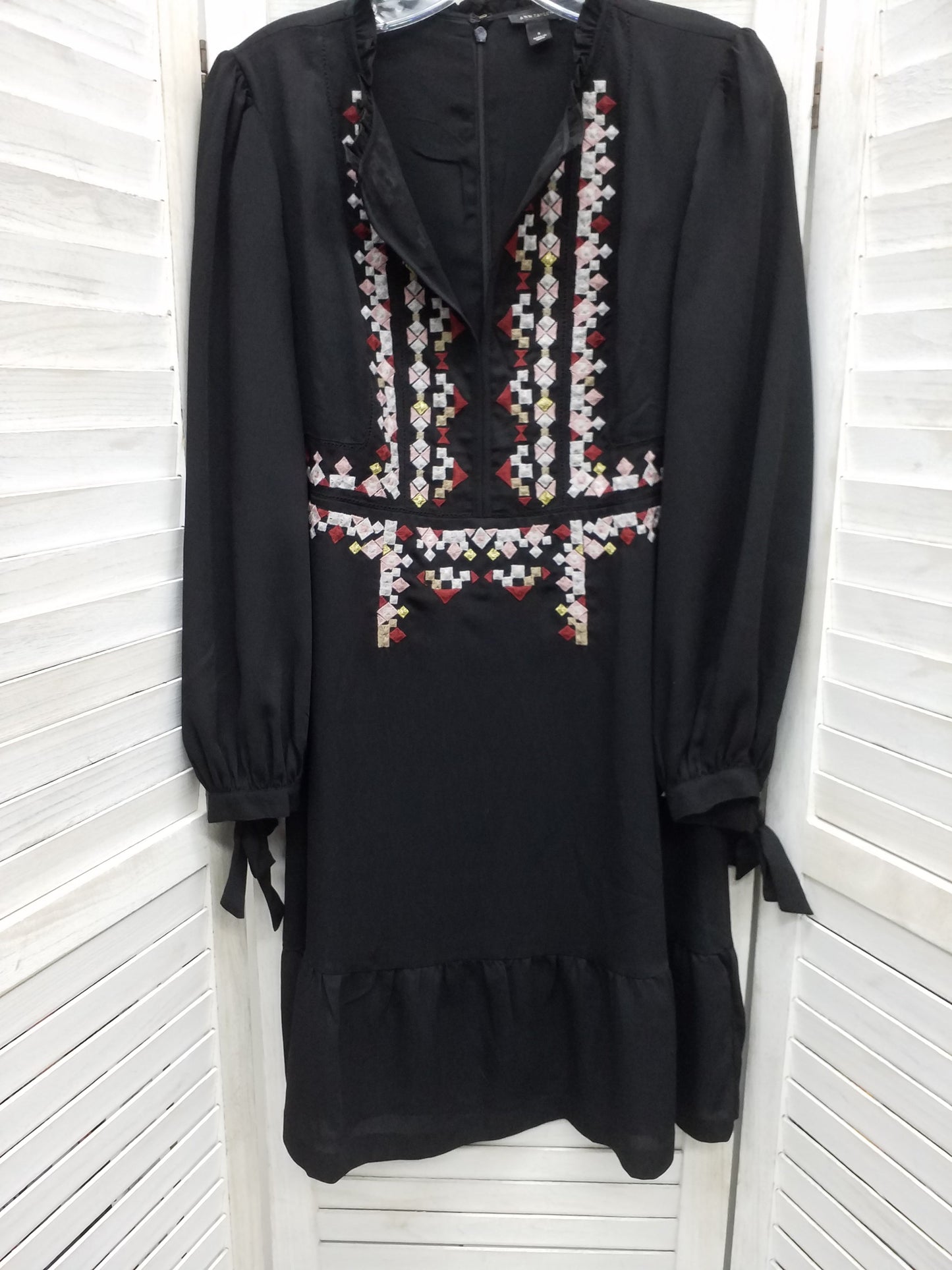 Dress Casual Midi By Ann Taylor  Size: 6