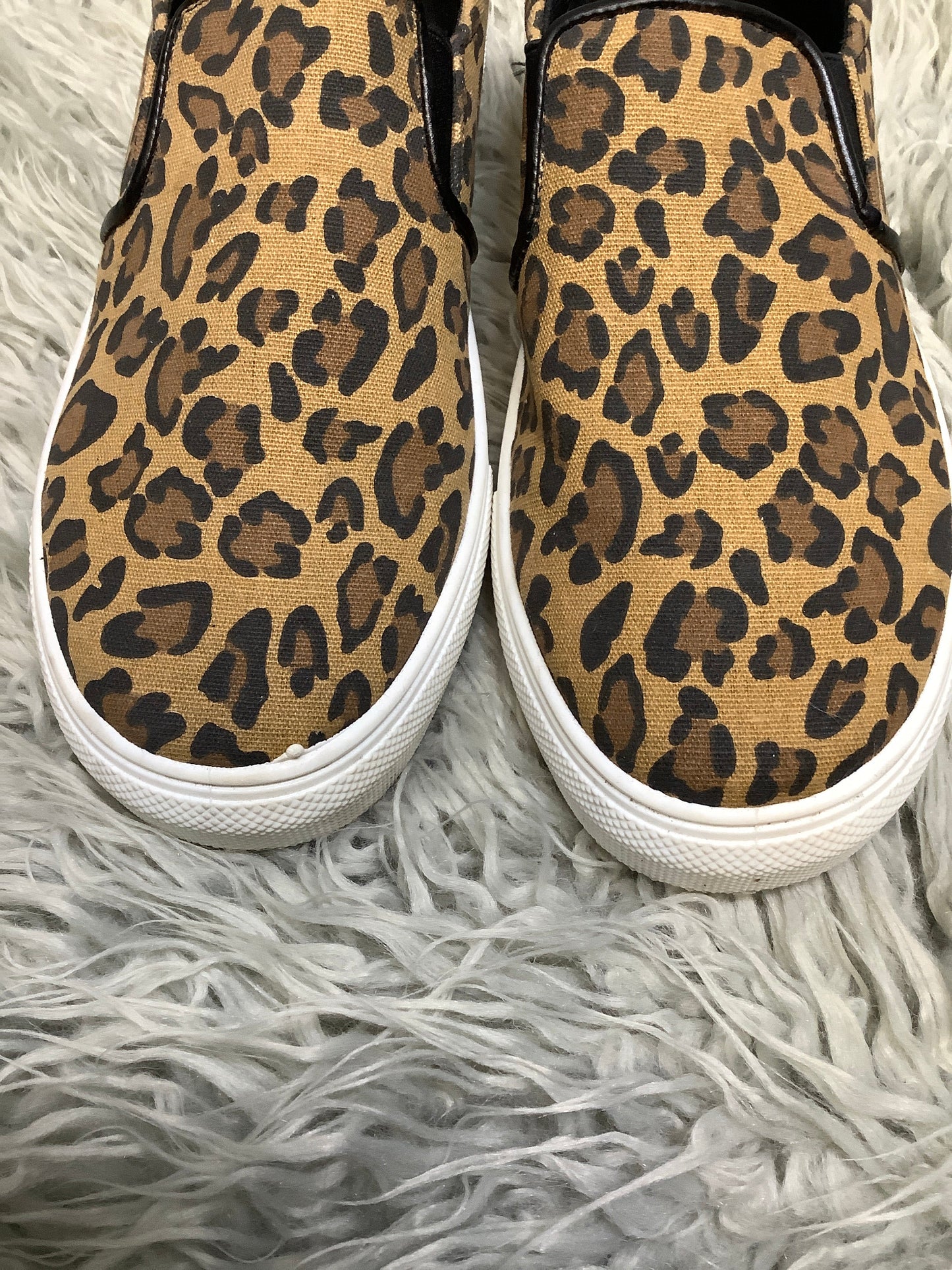 Animal Print Shoes Flats Serra, Size 8