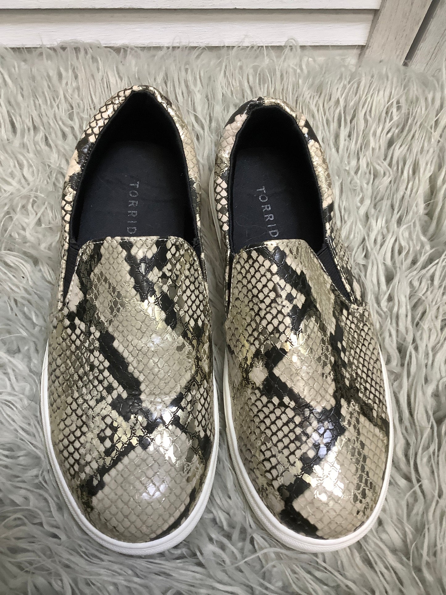 Snakeskin Print Shoes Flats Torrid, Size 7.5