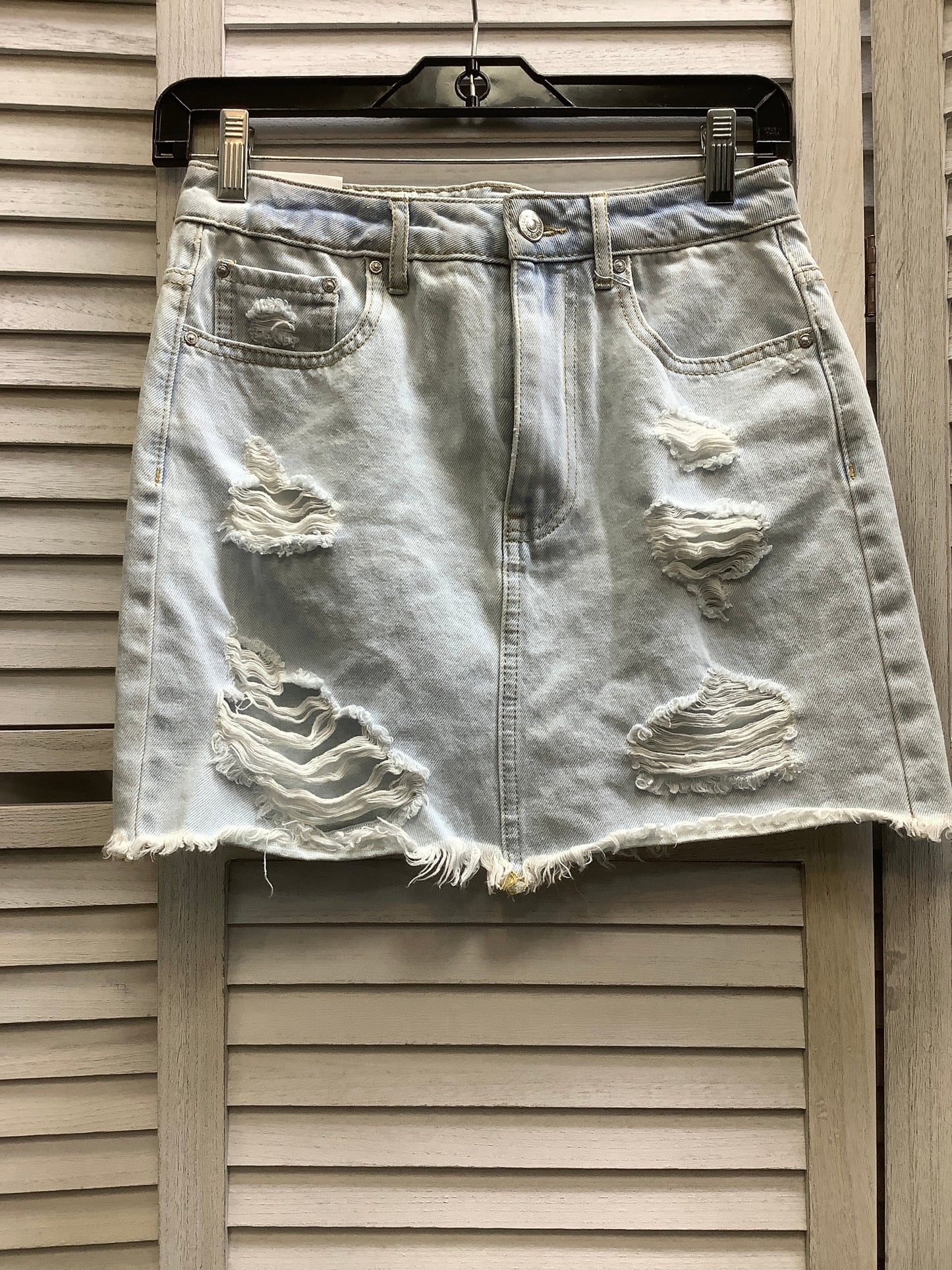 Skirt mini and short by Forever 21, Size S