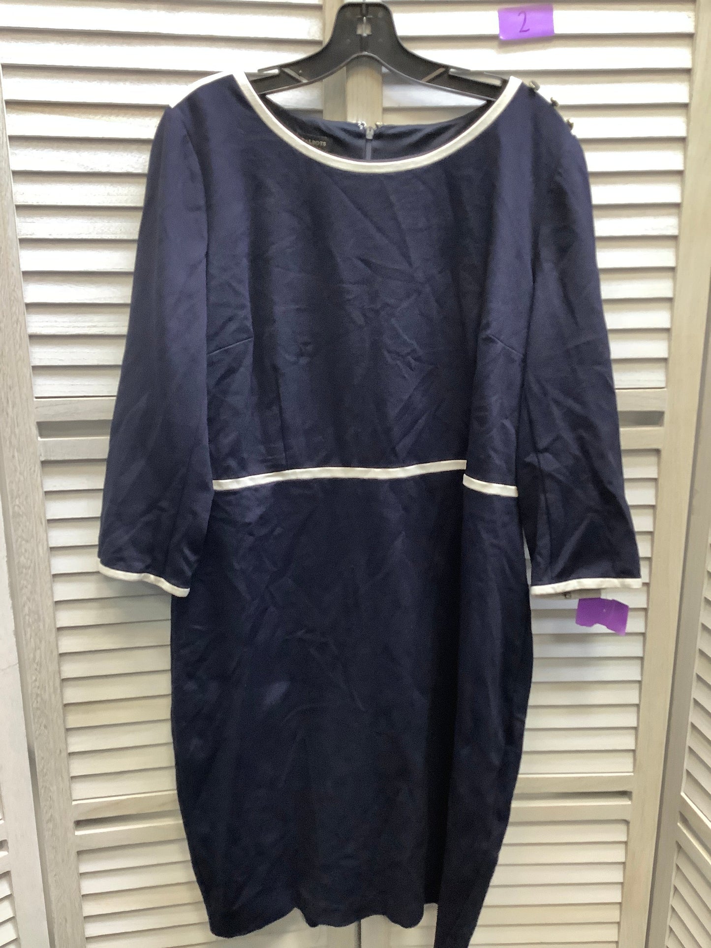 Navy Dress Casual Short Talbots, Size 16