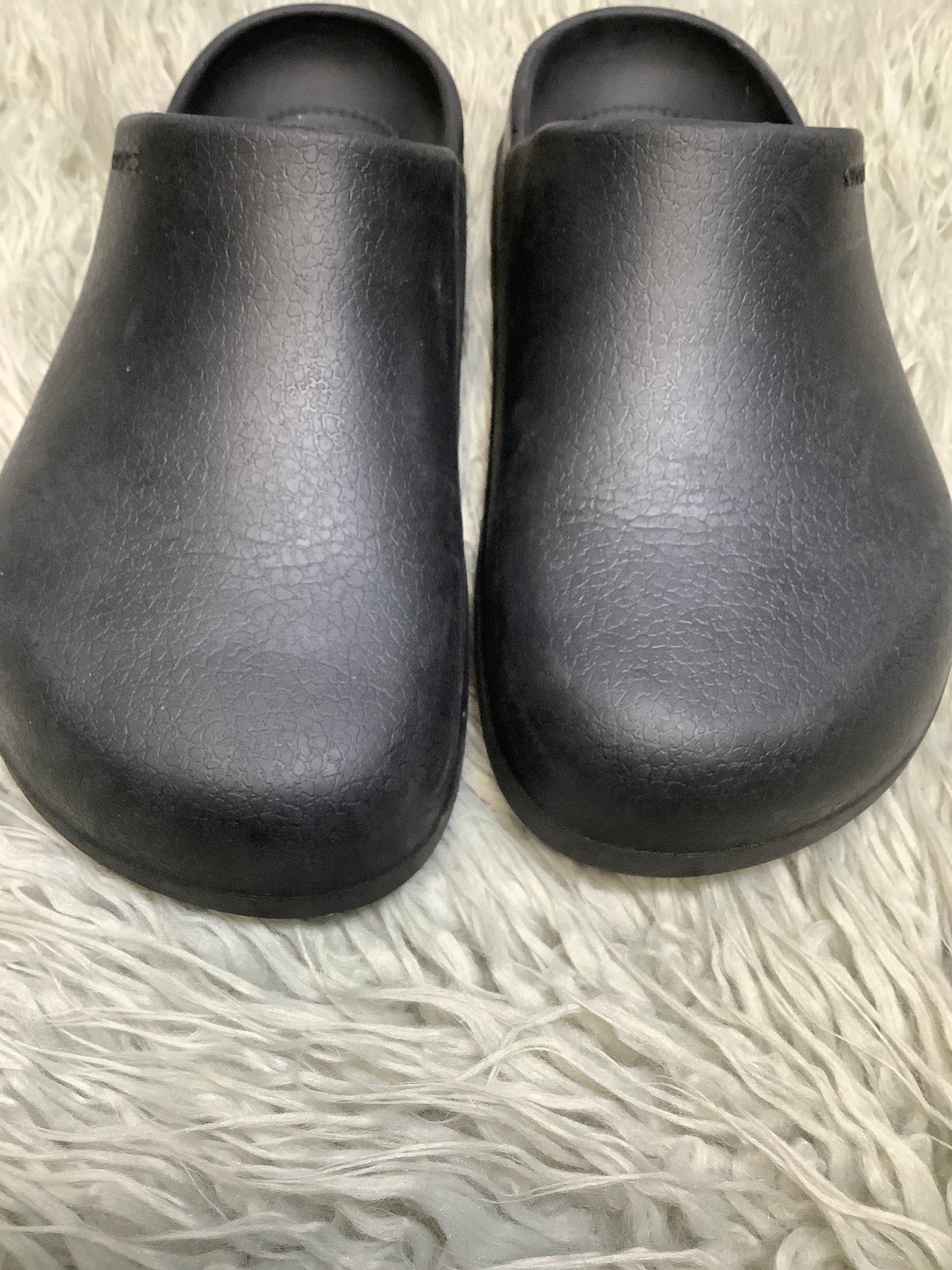 Black Shoes Flats Crocs, Size 8