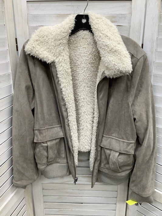 Jacket Faux Fur & Sherpa By Clothes Mentor  Size: L