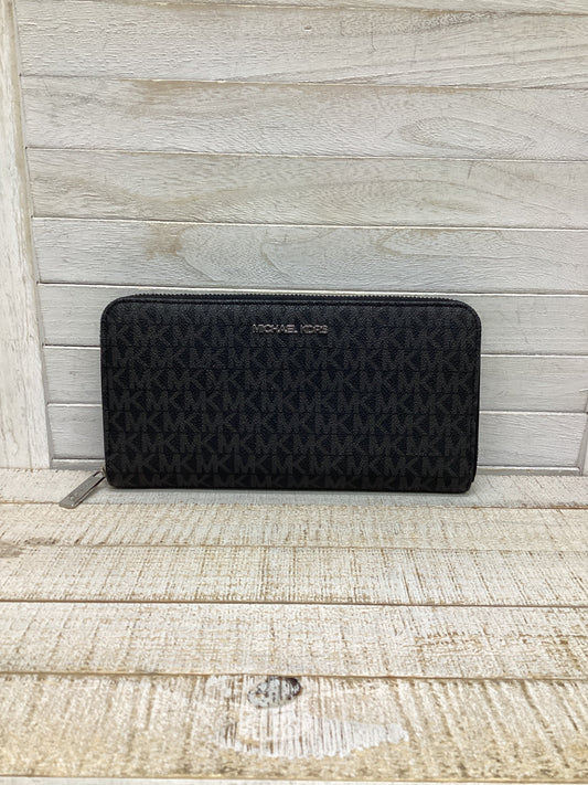 Wallet Designer Michael Kors, Size Large