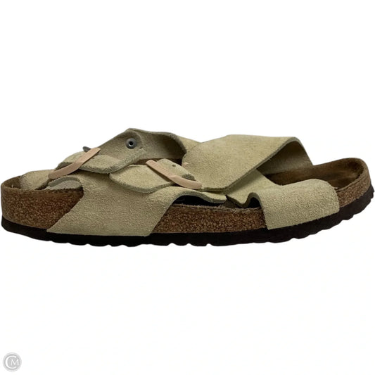 Sandals Flats By Birkenstock In Beige, Size: 8