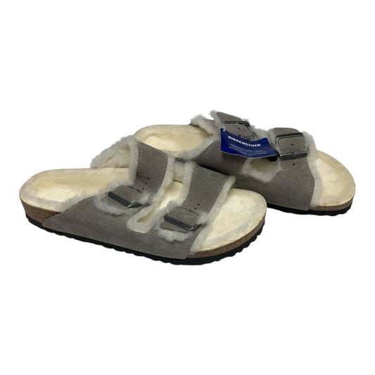 Sandals Flats By Birkenstock In Grey, Size: 11