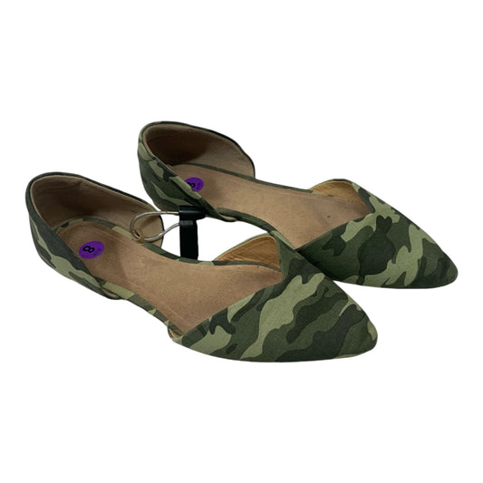 Shoes Flats By Clothes Mentor In Camouflage Print, Size: 8