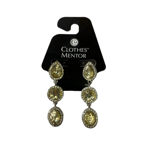 Earrings Dangle/drop By Clothes Mentor