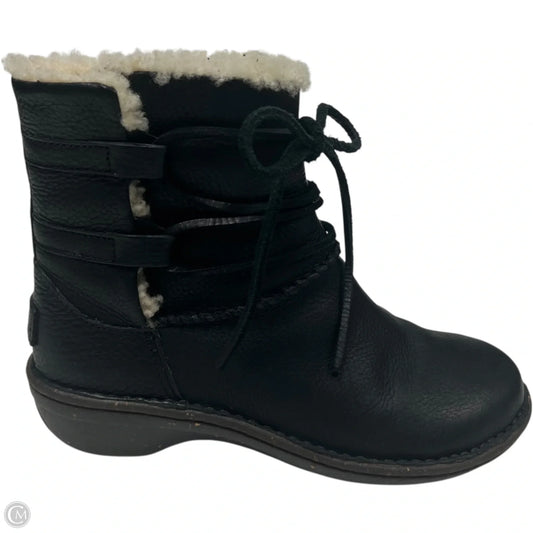 Boots Designer By Ugg In Black, Size: 7