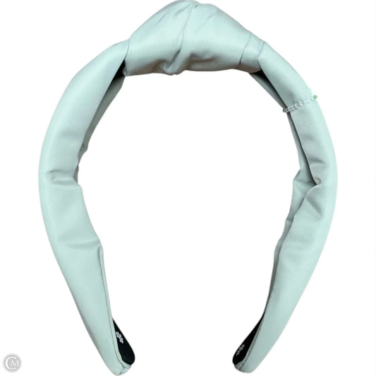 Hair Accessory By lele sadoughi