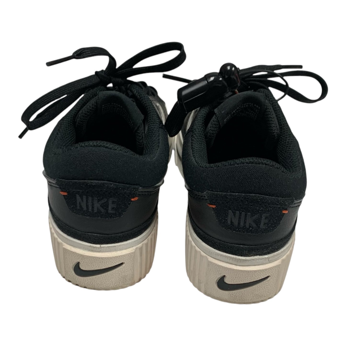 Shoes Sneakers By Nike In Black, Size: 6