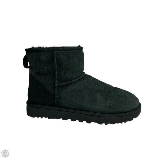 Boots Designer By Ugg In Black, Size: 9
