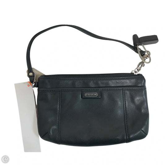 Wristlet Designer By Coach, Size: Medium