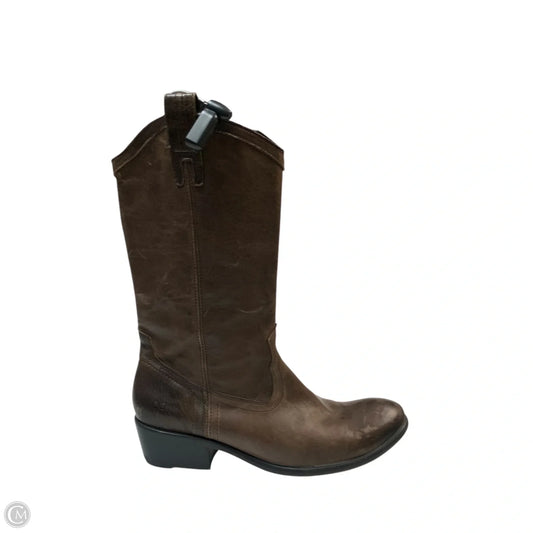 Boots Designer By Frye In Brown, Size: 9.5