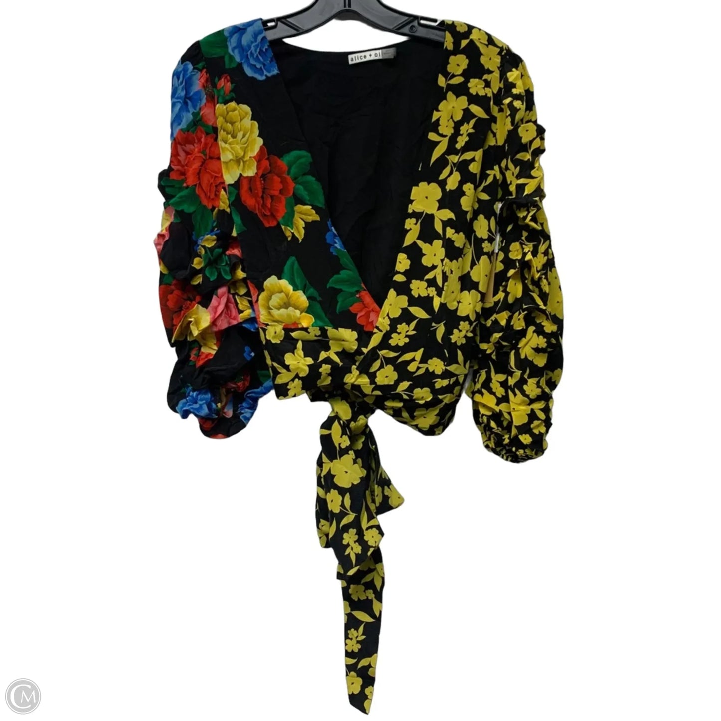 Top Short Sleeve Designer By Alice + Olivia In Black & Yellow, Size: Xs
